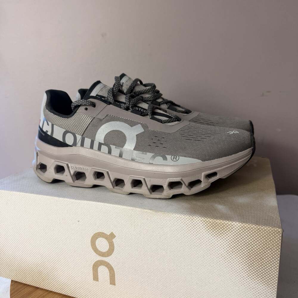 On Cloud Monster 61.97729 Running Shoes Men's US Size M 10 Cinder Fog/Beige